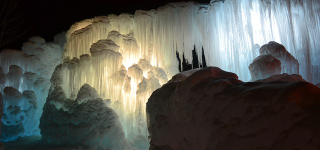 Illustration for article titled Glowing castles made from icicles look like something out of a wintery fairy tale